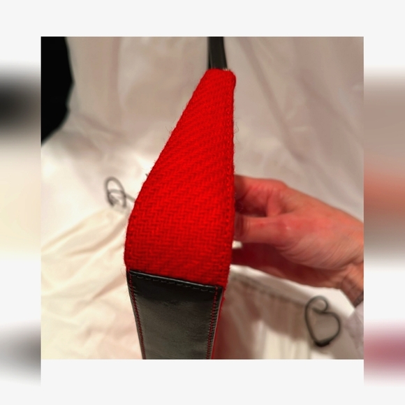 Kate Spade❣️ | R$235 | Leather strap & base | Mini bag | Collector's piece - Picture 7 of 9